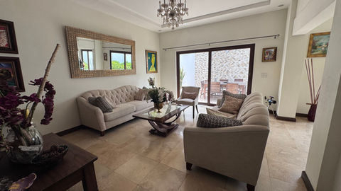 Casa en Lomas del Guijarro Sur