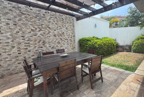 Casa en Lomas del Guijarro Sur