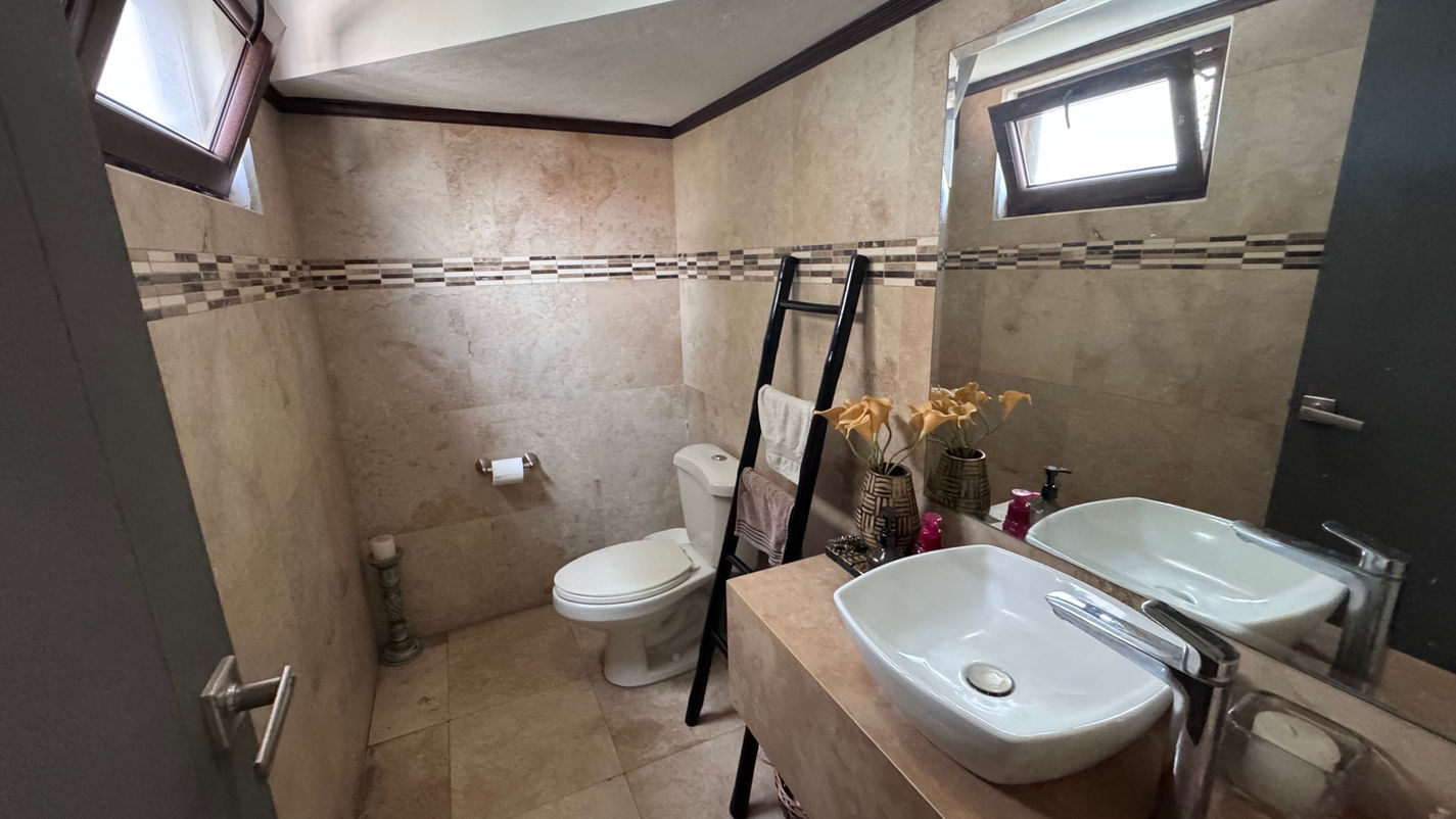 Casa en Lomas del Guijarro Sur