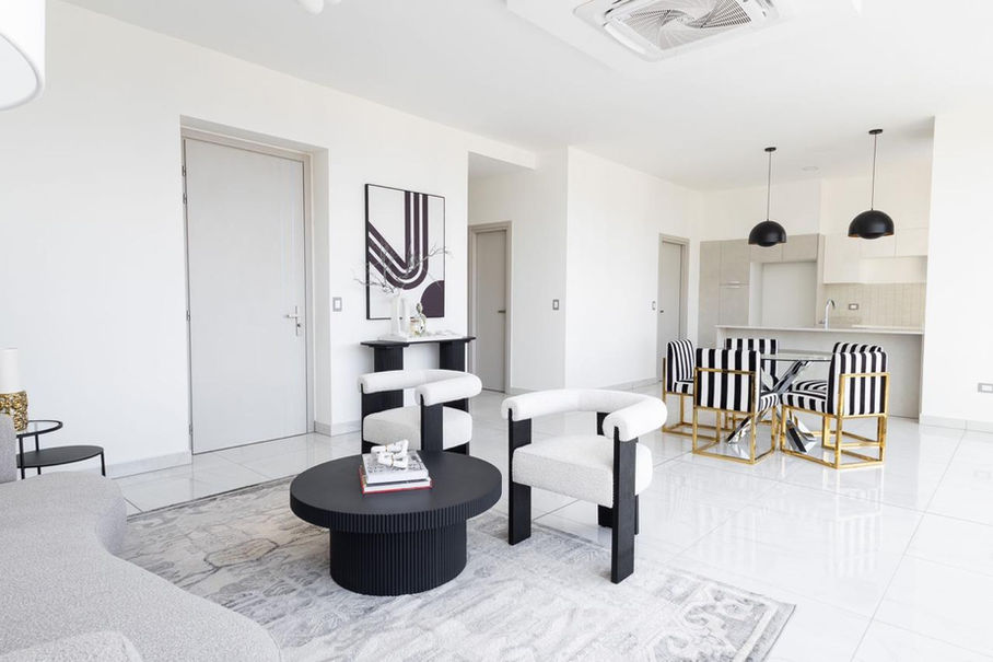 Apartamento Amueblado Torre Kuarzo 24