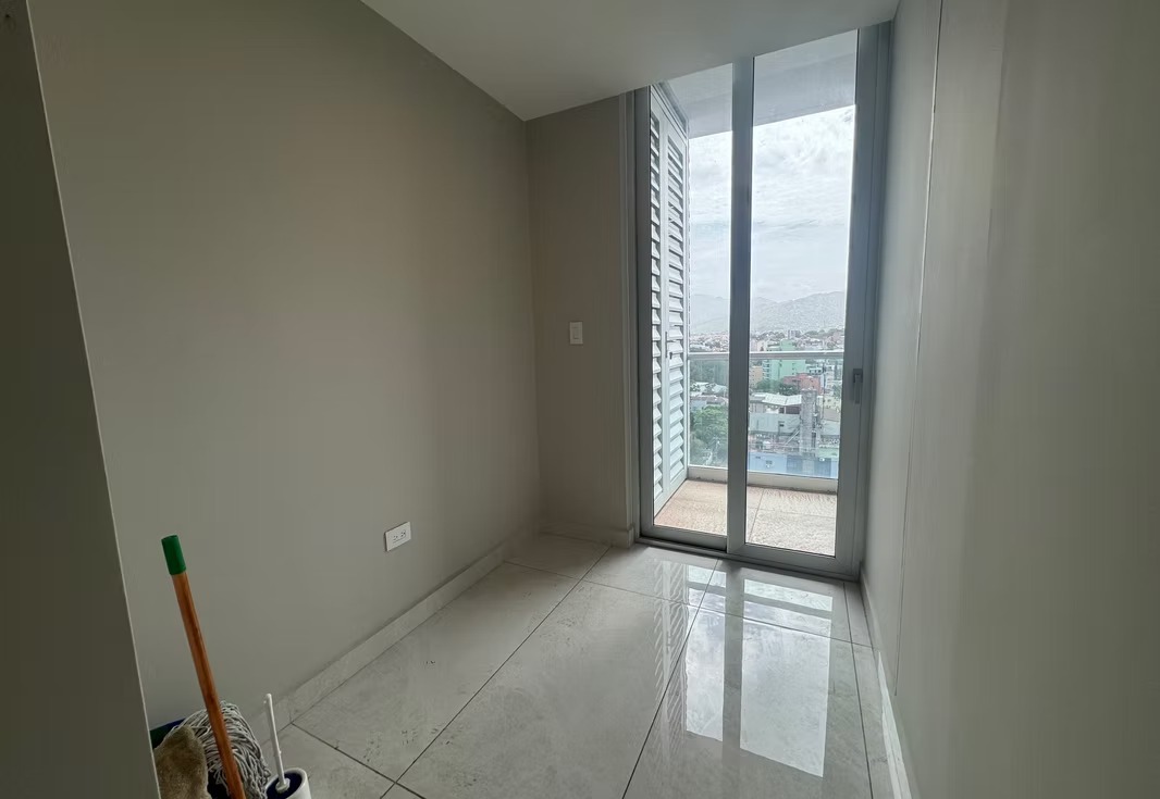 Apartamento en Torre NIVO