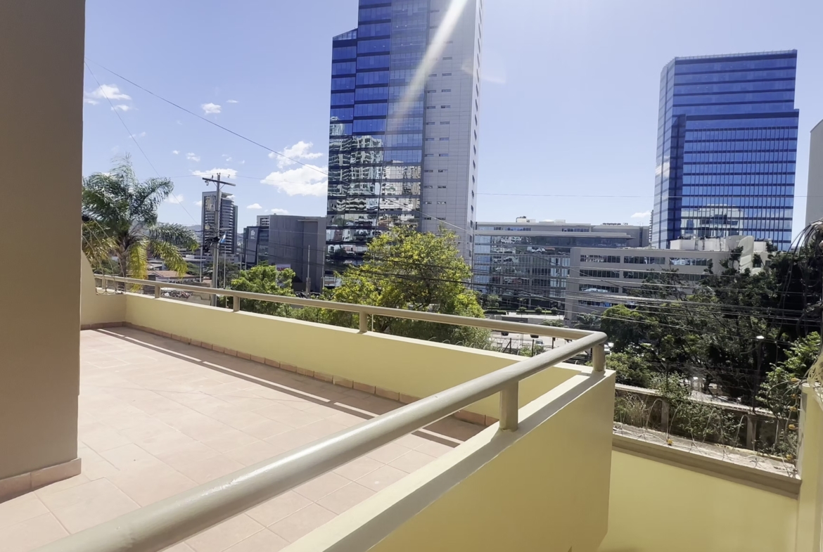 Townhouse en Lomas Del Mayab