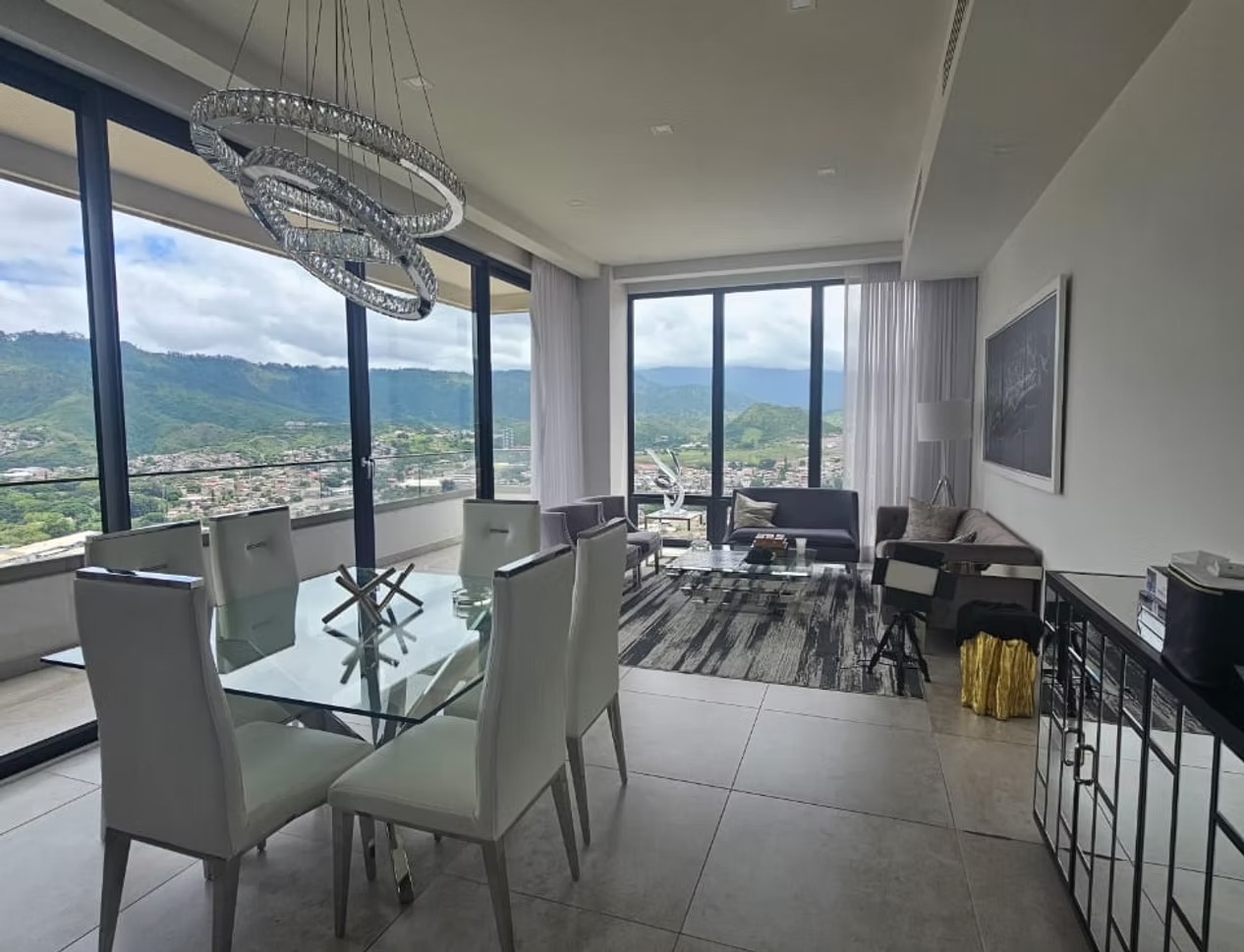 Apartamento en Res. La Cumbre