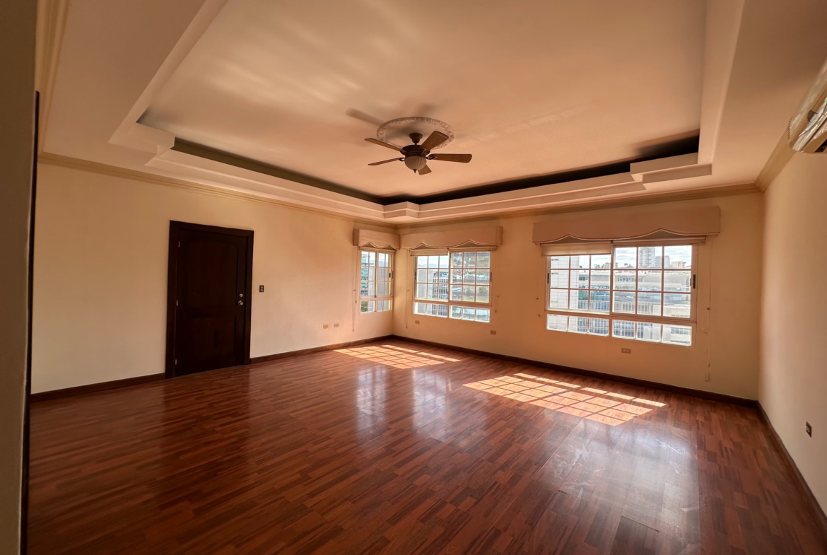 Penthouse Edificio Cetape en Lomas del Mayab