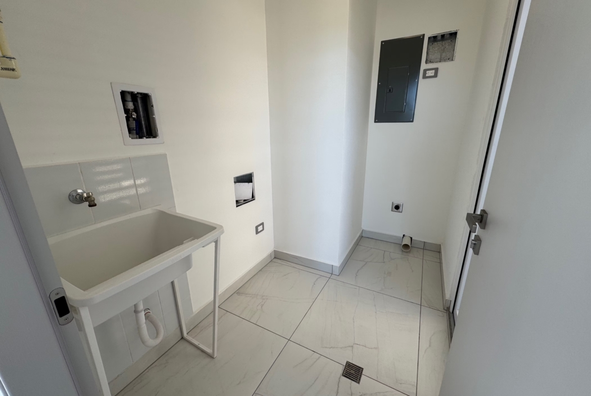 Apartamento de 2 habitaciones en Torre Kuarzo 24