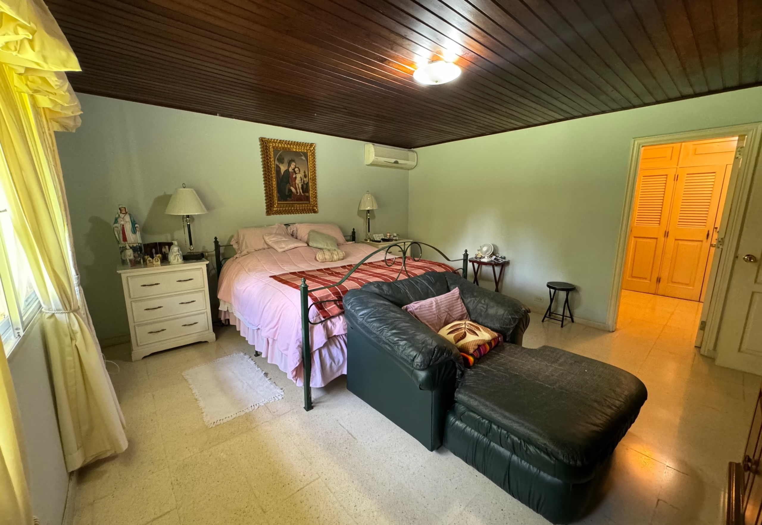 Casa de Campo en Villa Elena
