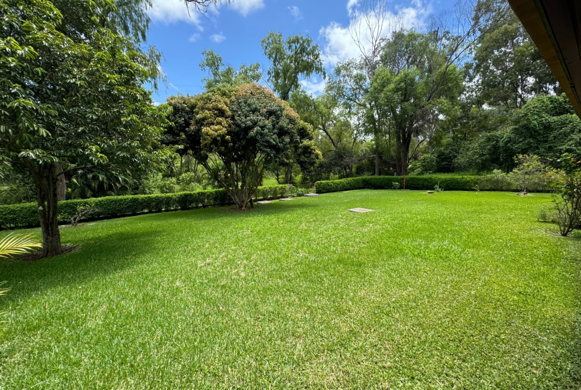 Casa de Campo en Villa Elena