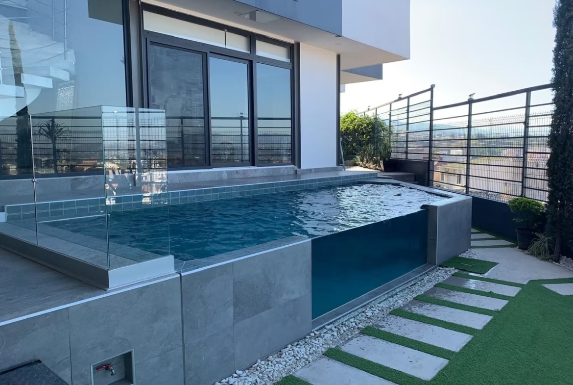 Casa en Residencial El Sauce