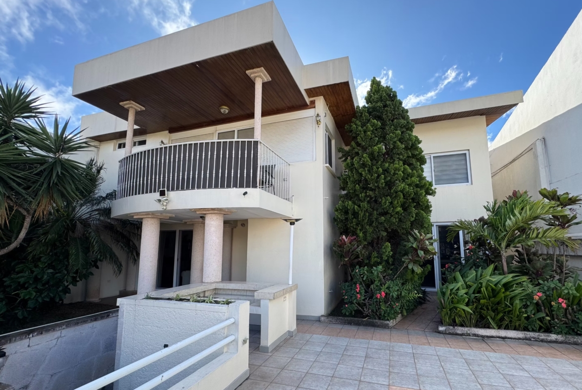 Casa en Residencial La Cumbre, Lomas del Guijarro