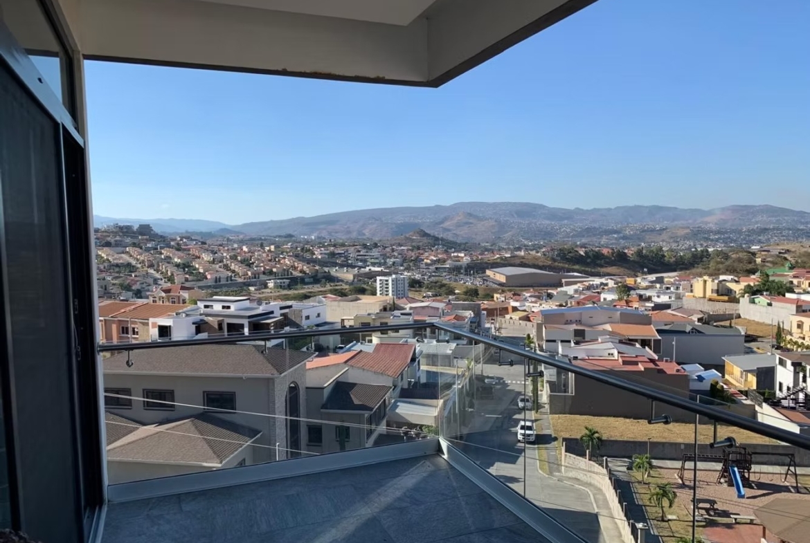 Casa en Residencial El Sauce