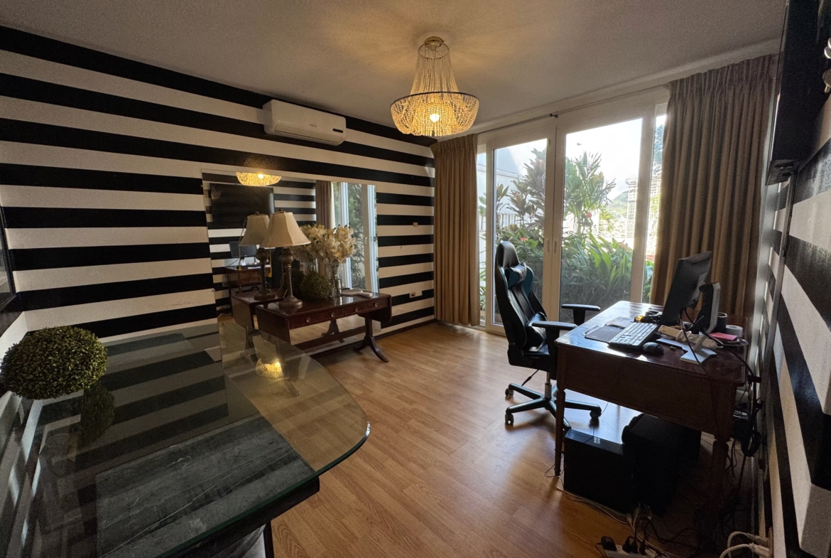 Casa en Residencial La Cumbre, Lomas del Guijarro