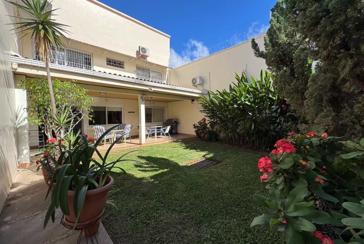Casa en Residencial La Cumbre, Lomas del Guijarro