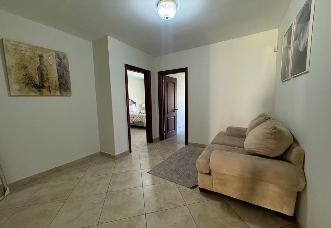 Apartamento en Lomas del Guijarro Sur