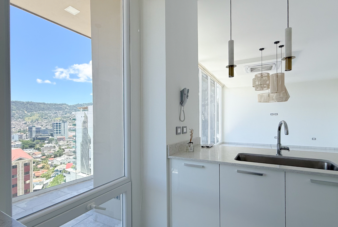 Apartamento en Torre Kuarzo