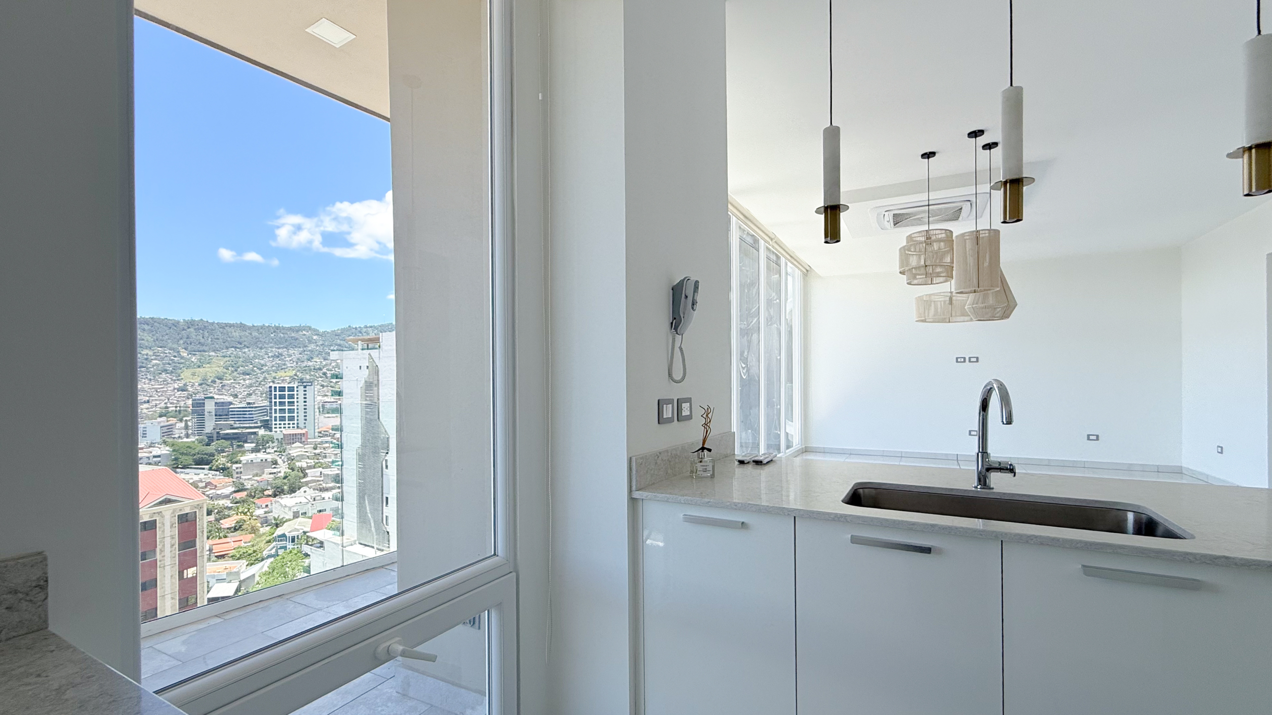 Apartamento en Torre Kuarzo