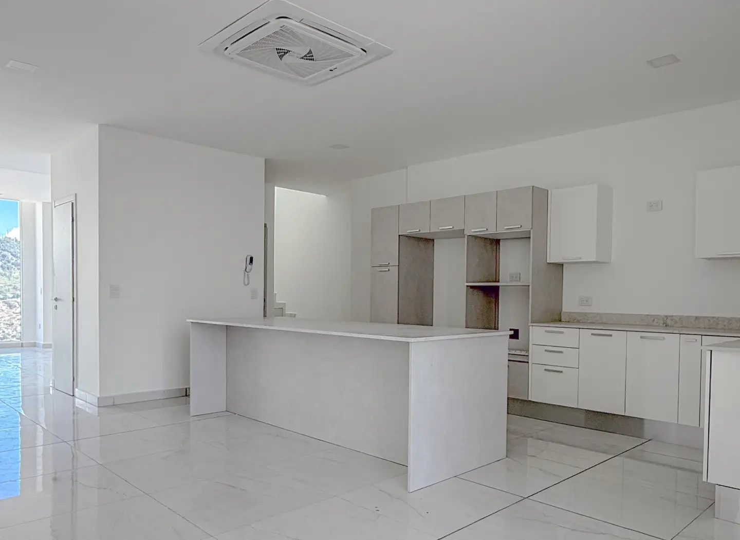 Penthouse en Torre Kuarzo