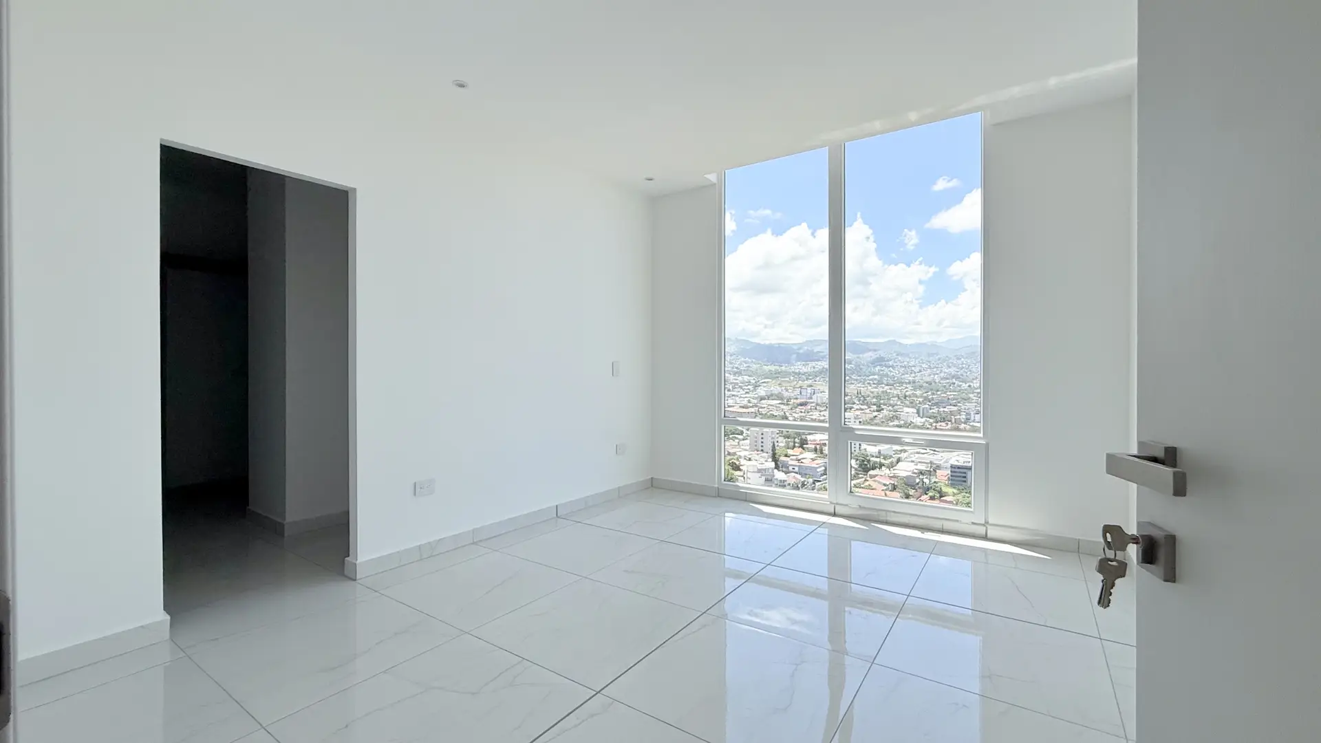 Penthouse en Torre Kuarzo