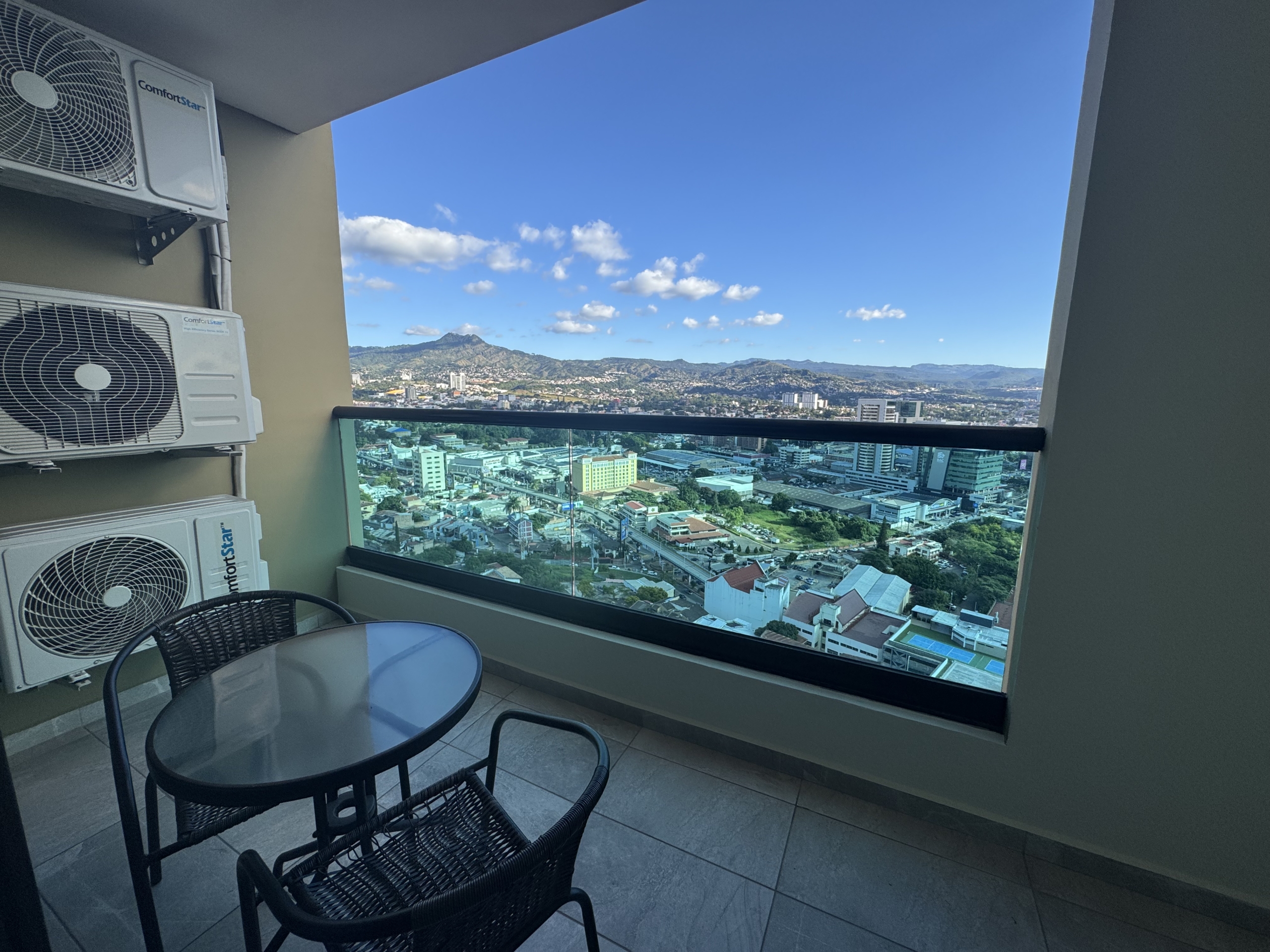 Apartamento en Torre Astria