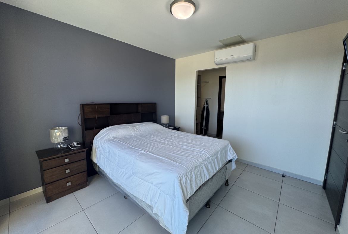 Apartamento en Torre Astria