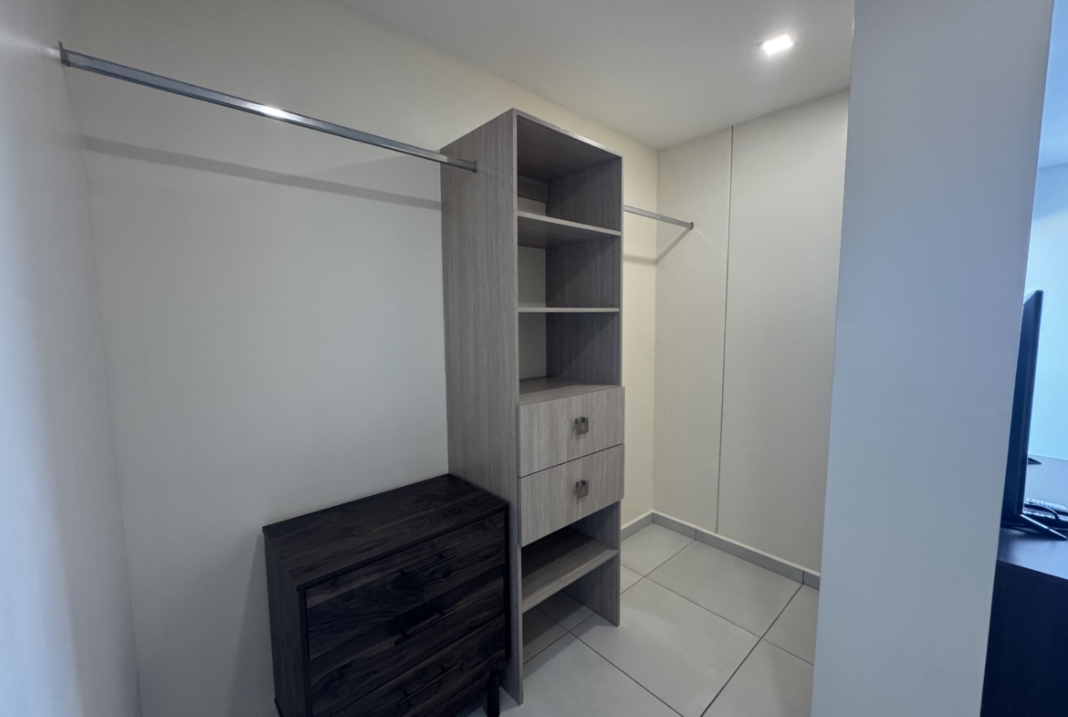 Apartamento en Torre Astria