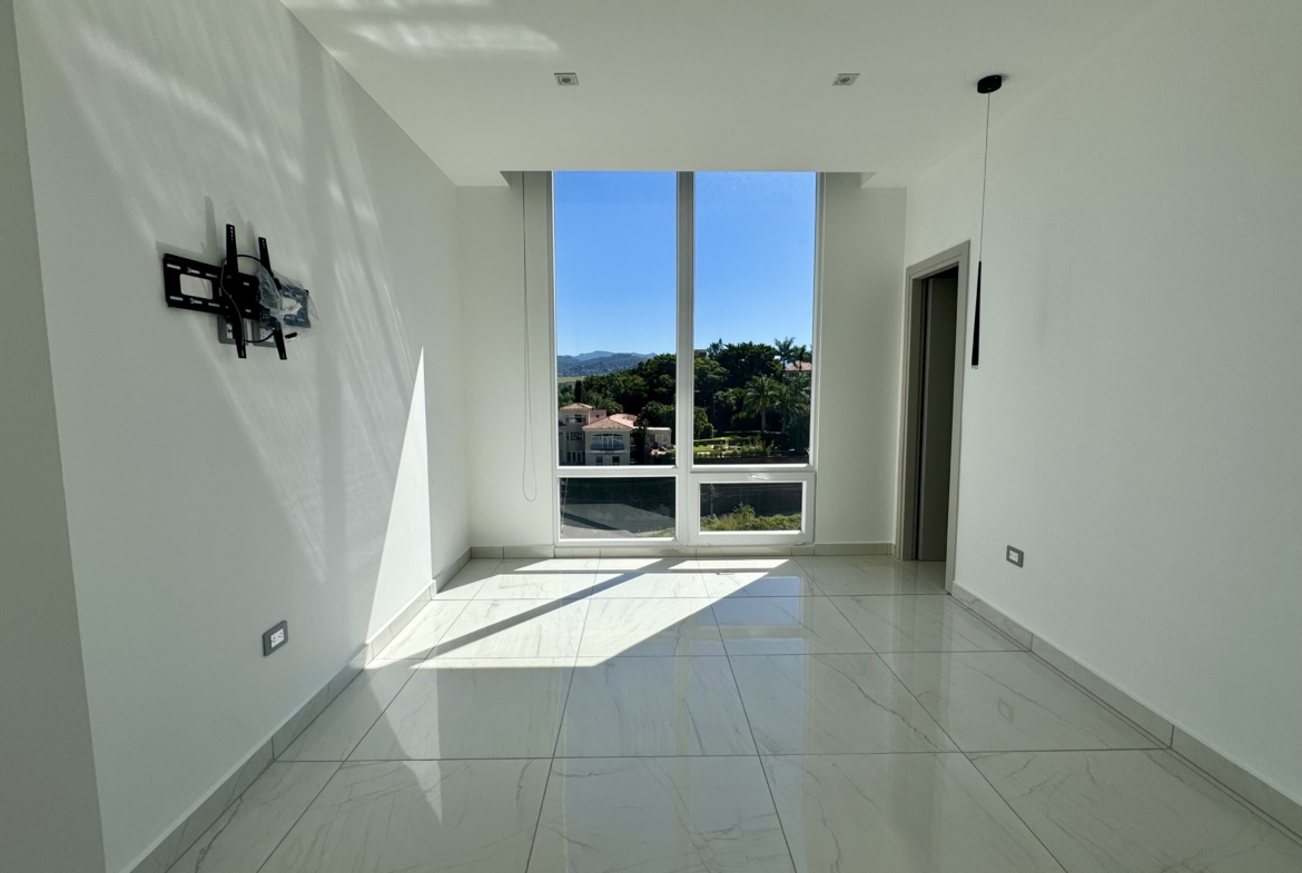 Apartamento en Torre Kuarzo
