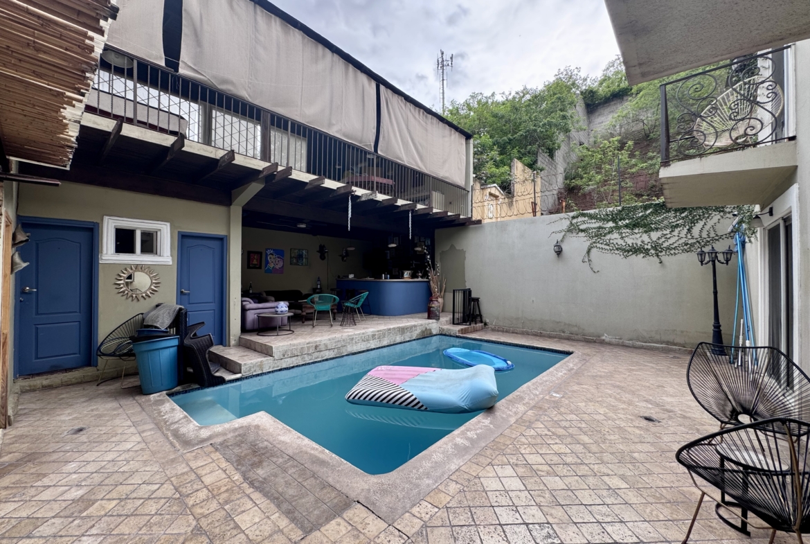 Casa en Lomas Carrara