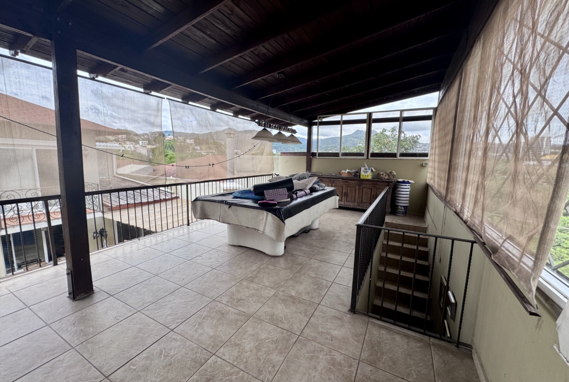 Casa en Lomas Carrara