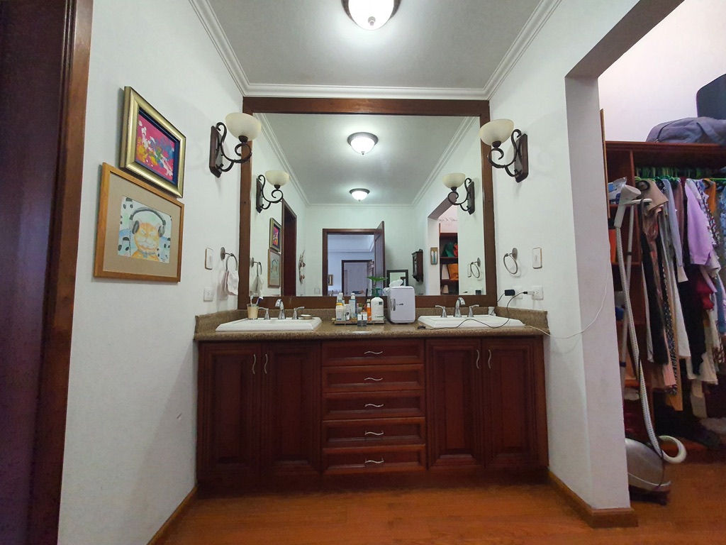 Casa en Colonia La Estancia