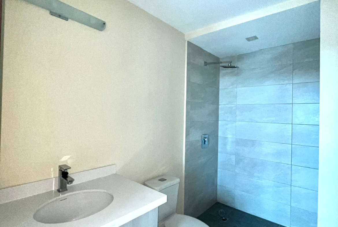 Apartamento en Torre Astria