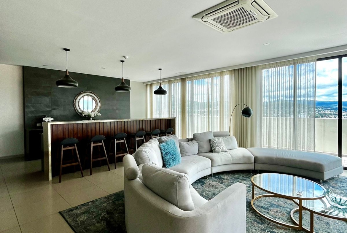Apartamento en Torre Astria