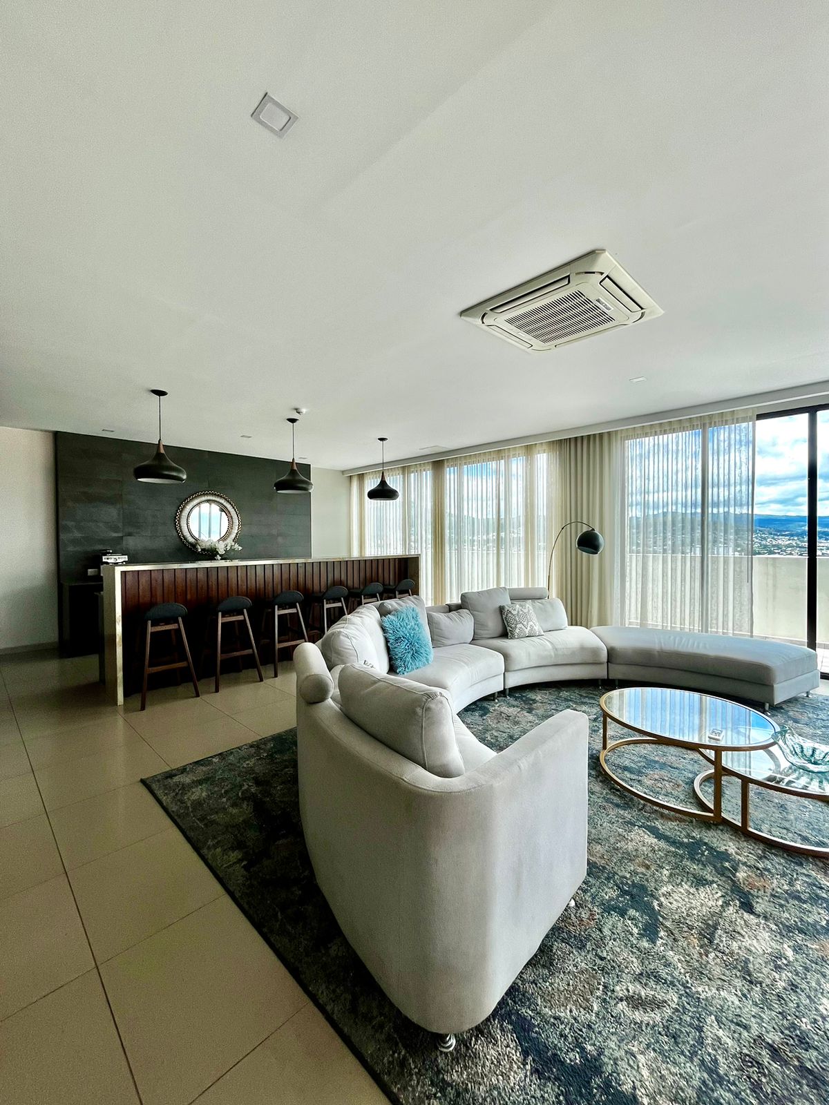 Apartamento en Torre Astria